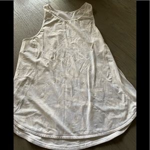 lululemon tank